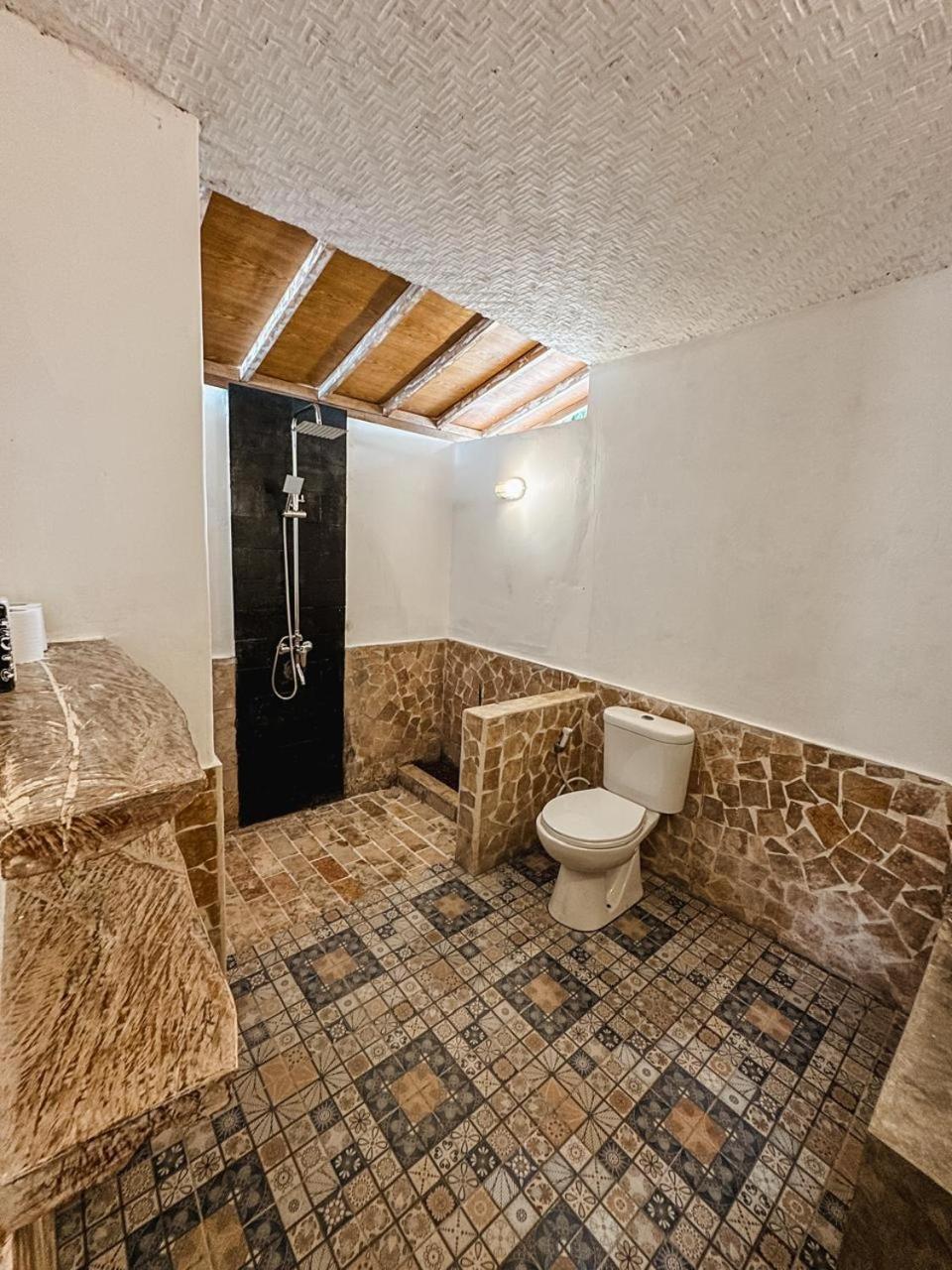 Sedjiwa Hotel Гили Еър Екстериор снимка