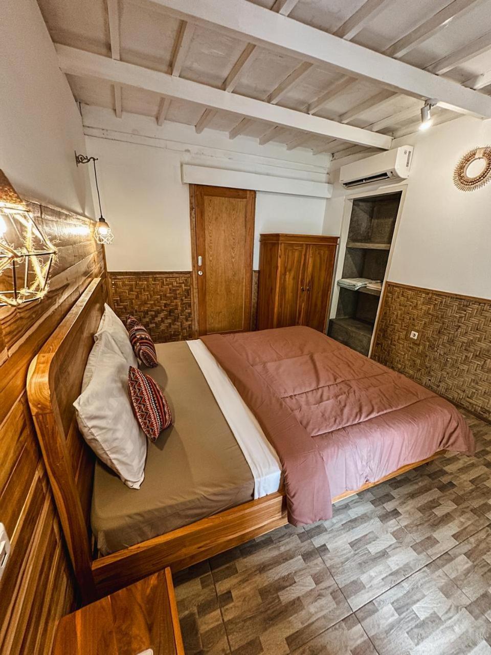 Sedjiwa Hotel Гили Еър Екстериор снимка
