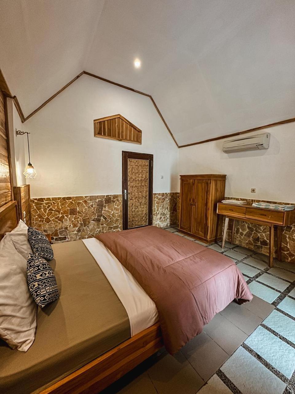 Sedjiwa Hotel Гили Еър Екстериор снимка