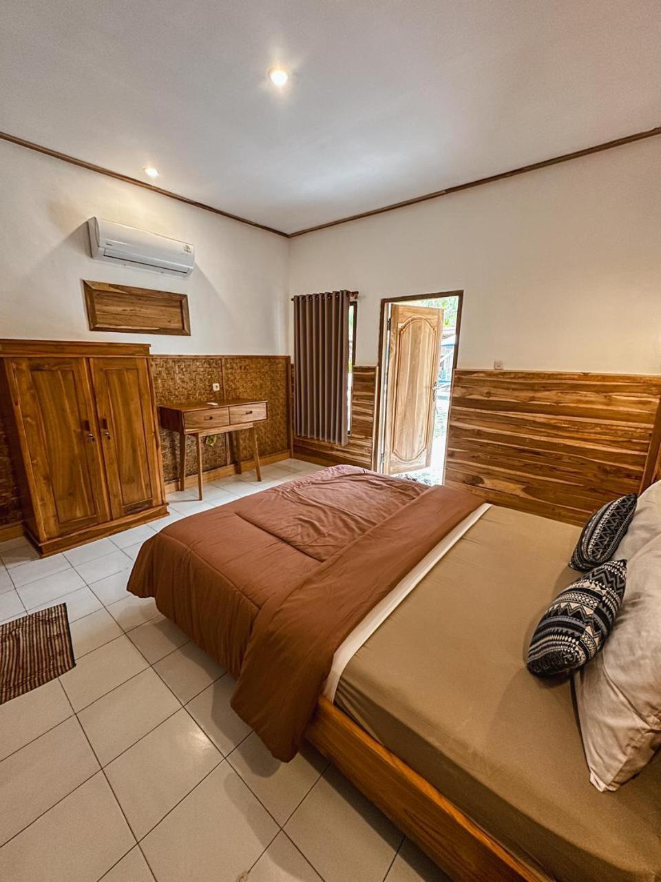 Sedjiwa Hotel Гили Еър Екстериор снимка